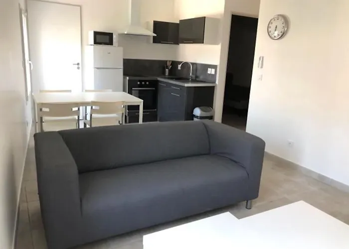 T3 Climatise A 10 Min Des Plages 아파트